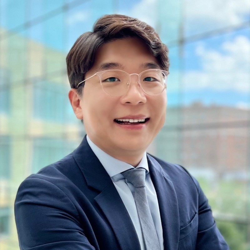 Professor Sunkee Lee